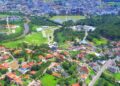 Cidade mineira oferece relaxamento imediato com águas termais e natureza exuberante