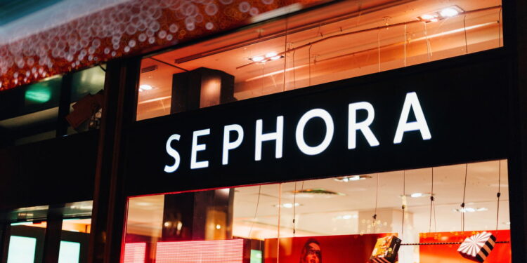 Conheça a origem da Sephora e a ideia que mudou o mercado de cosméticos!