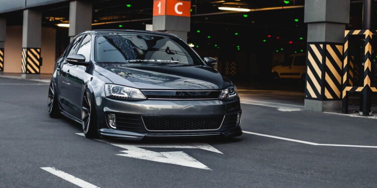 5 carros esportivos de verdade que você pode comprar com até R$ 300 mil
