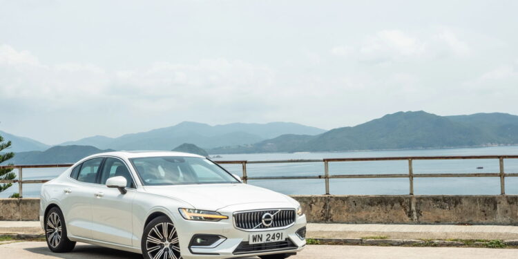 Quer um Volvo? Veja 6 modelos usados que unem conforto e segurança!