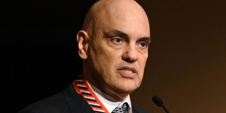 Cartão de Alexandre de Moraes é bloqueado; Banco do Brasil não comenta. Foto: depositphotos.com / thenews2.com