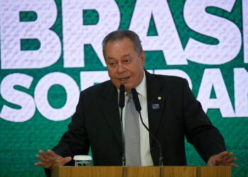 CNI avalia pacote contra tarifaço como positivo, mas alerta para desafios estruturais