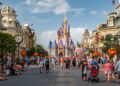 Disney projeta aumento de receitas e margens com foco em parques e streaming