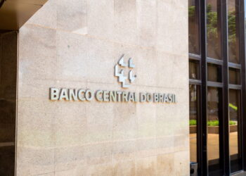 Economia perde tração e mercado revisa PIB para baixo no Focus desta semana