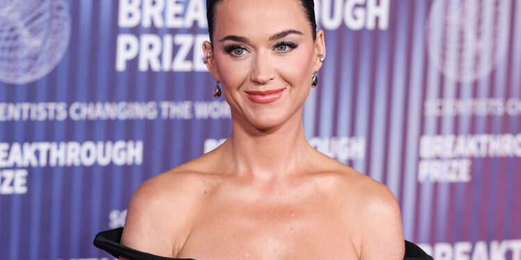 Como Katy Perry transformou o pop e conquistou milhões