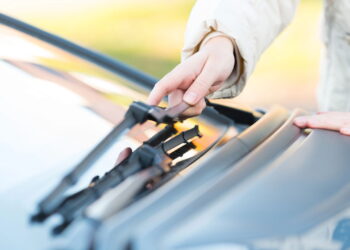 Sinais de que as palhetas do seu carro precisam ser trocadas