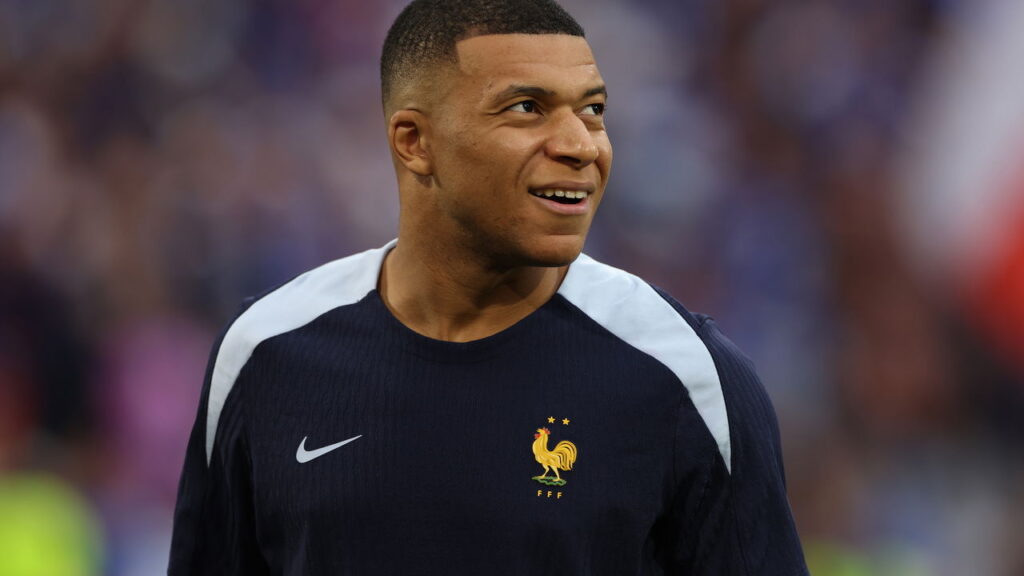 A jornada emocionante de Mbappé até o topo do futebol