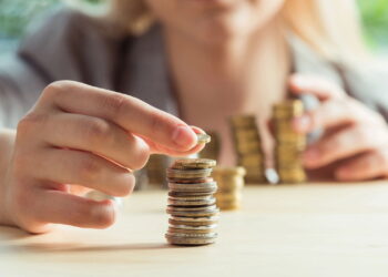 Estratégias práticas para sair do vermelho e manter as contas no azul