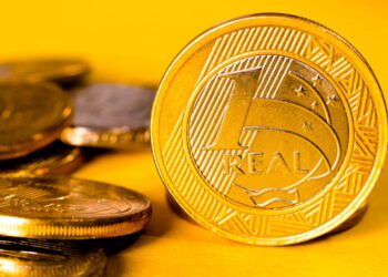 A moeda rara de R$ 1 que pode estar guardada na sua casa