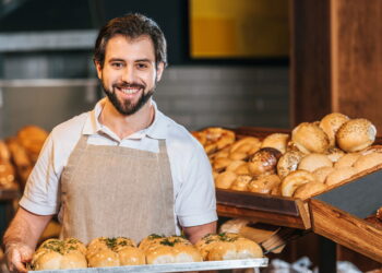 Curso gratuito garante emprego com carteira assinada em padarias