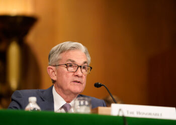 "Powell abre espaço para corte de juros já em setembro", avaliam especialistas