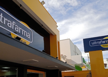 Dono da Ultrafarma e executivo da Fast Shop são presos por suspeita de corrupção