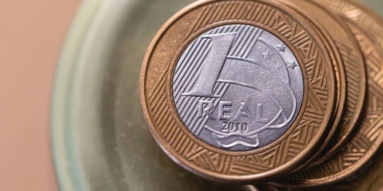 Moedas comemorativas de R$ 1 podem valer até R$ 250! Veja se você tem