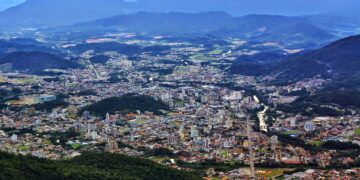 Essa cidade segura de Santa Catarina tem empregos e ensino técnico de ponta