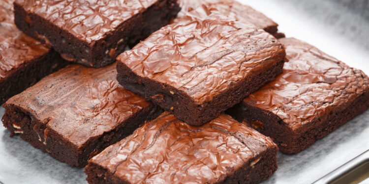 Conheça a origem do brownie! O bolo de chocolate que não deu certo