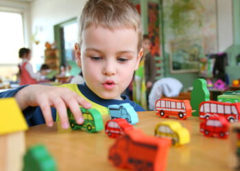 Como comprar brinquedos para crianças sem estourar o orçamento!