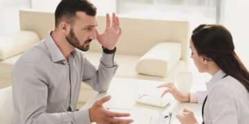 Como escolher um seguro de vida ou saúde e não pagar por coberturas que não usa!
