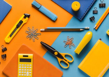 Como planejar compras de material escolar com antecedência!