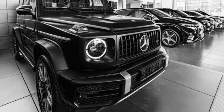 A lista dos carros de luxo que custam uma fortuna e rodam no Brasil!