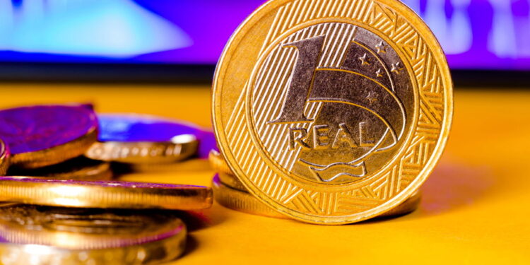 Brasil recua no ranking global de crescimento do PIB, aponta Austin Rating