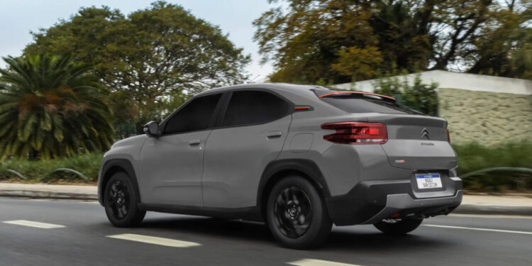 Citroën Basalt Dark Edition chega com visual agressivo e motor turbo