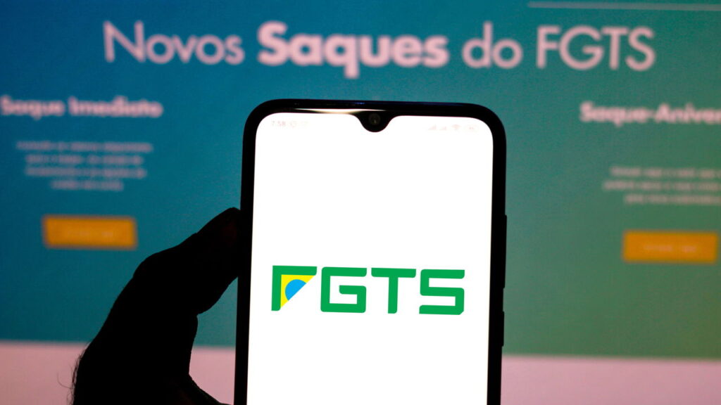 O guia definitivo para consultar e sacar seu FGTS sem erro