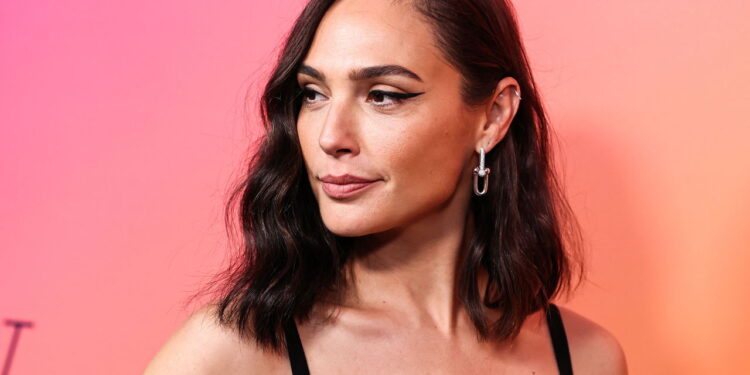 A fortuna milionária de Gal Gadot e os projetos que a colocam entre as maiores atrizes do mundo