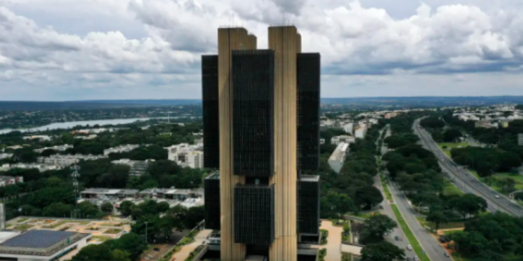 IBC-Br negativo reforça perda de tração da economia e sinaliza moderação no PIB