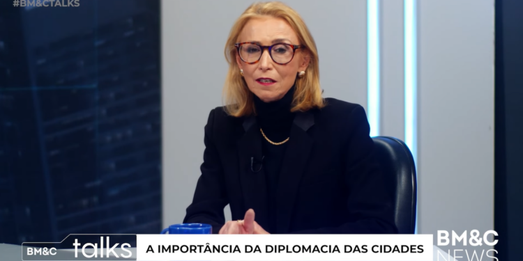 BM&C Talks aborda a diplomacia municipal com secretária de São Paulo