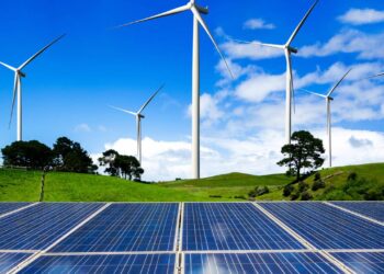 painéis de energia solar, energia limpa cresce em Minas Gerais.