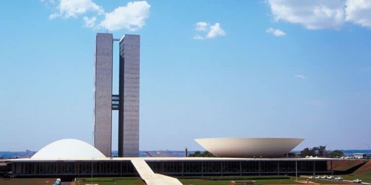 Brasília. Cenário fiscal no radar.