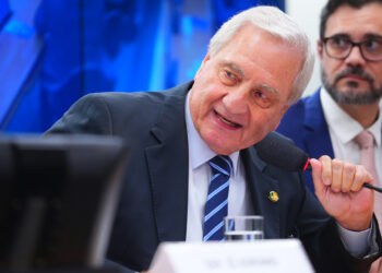 Presidente da  Confederação das Associações Comerciais e Empresariais do Brasil (CACB), Alfredo Cotait Neto (Foto: Pablo Valadares/Câmara dos Deputados)