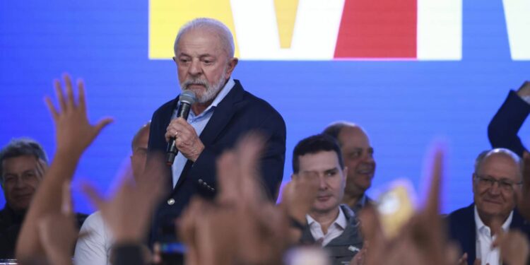 Presidente Lula em cerimônia do novo PAC.