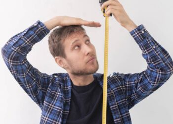 A razão surpreendente pela qual sua altura muda ao longo do dia