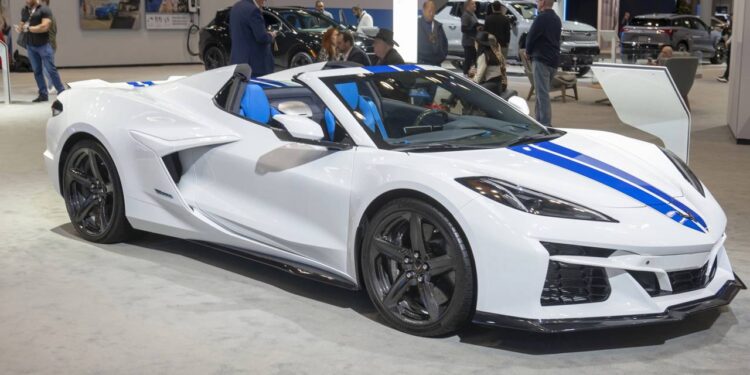 A lista definitiva com os melhores carros esportivos do ano de 2025