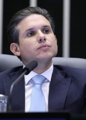 HUGO MOTTA AGILIZA VOTAÇÃO DO COMBATE AO CRIME ORGANIZADO.