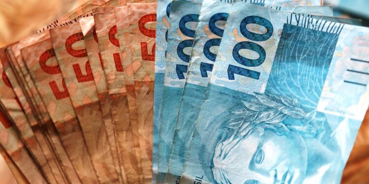 inflação, notas de reais