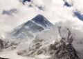 O Monte Everest está ficando mais alto e a ciência explica o motivo