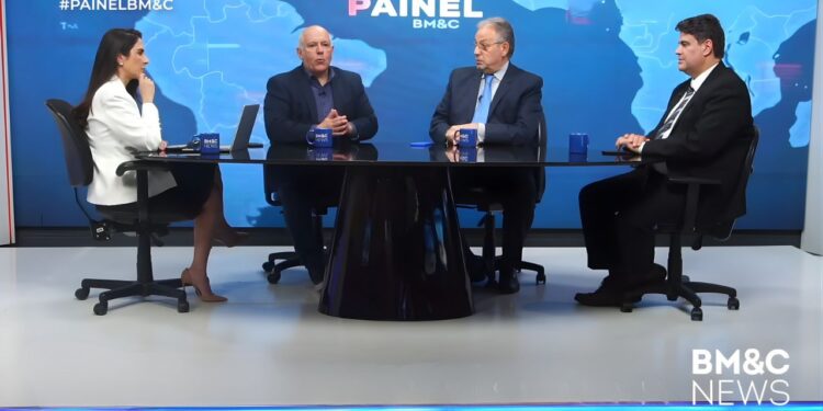 PAINEL BMC DISCUTE CRISE POLÍTICA NO BRASIL