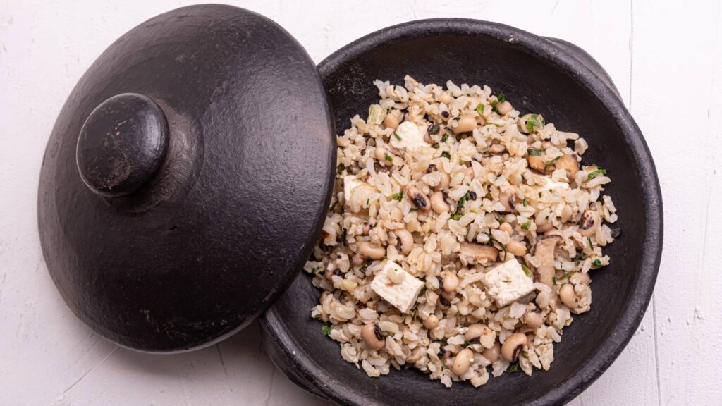 O baião de dois nordestino simples e delicioso que transforma qualquer almoço