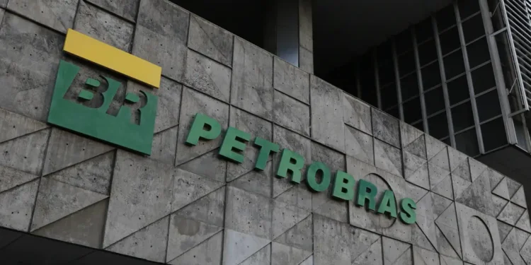 Petrobras demissão