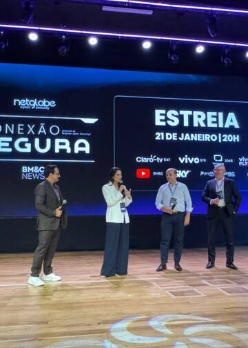 Renato Batista e Paula Moraes, âncora da BM&C News, ao lado de alguns entrevistados do novo programa (Foto: Maurílio Goeldner)