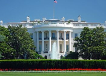 governo americano enfrenta shutdown