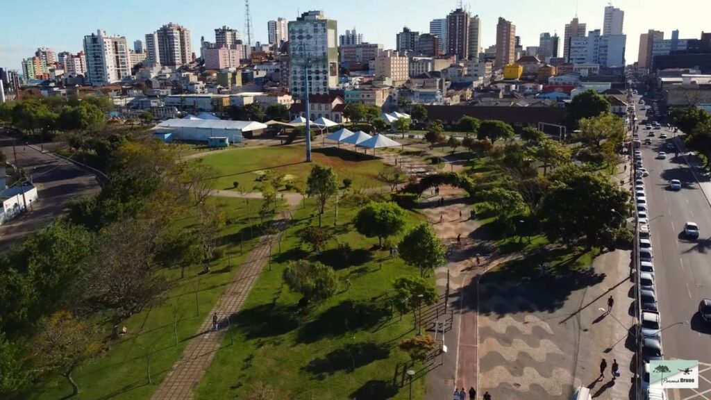 Essa cidade se destaca no Paraná com natureza única e uma rica história