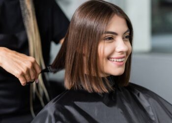 A frequência certa para cortar o cabelo e garantir fios mais saudáveis