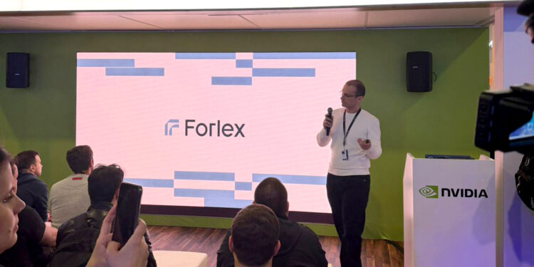 Daniel Bichuetti, cofundador e co-CEO da Forlex, apresenta case da Forlex em Las Vegas (Foto: Divulgação)