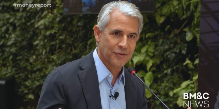 Felipe D'Avila fala sobre instabilidade Institucional