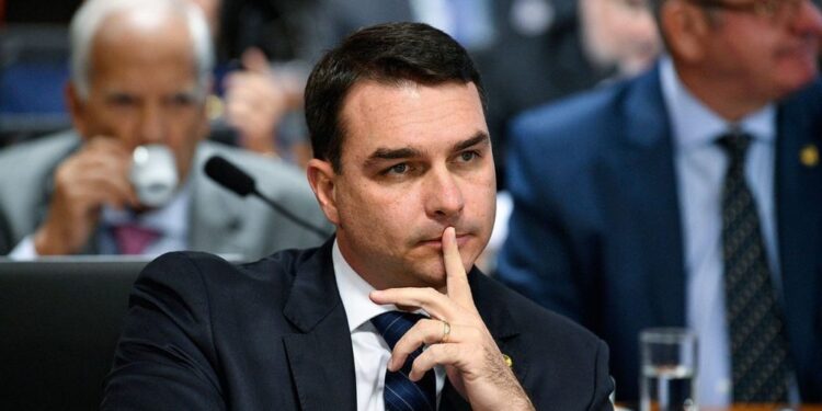 SENADOR FLÁVIO BOLSONARO