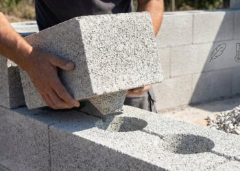 A invenção que dispensa o cimento e pode mudar a construção civil para sempre