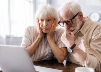 Idosos que são clientes do Itaú são o principal alvo do golpe do PIX que chega 'por engano'